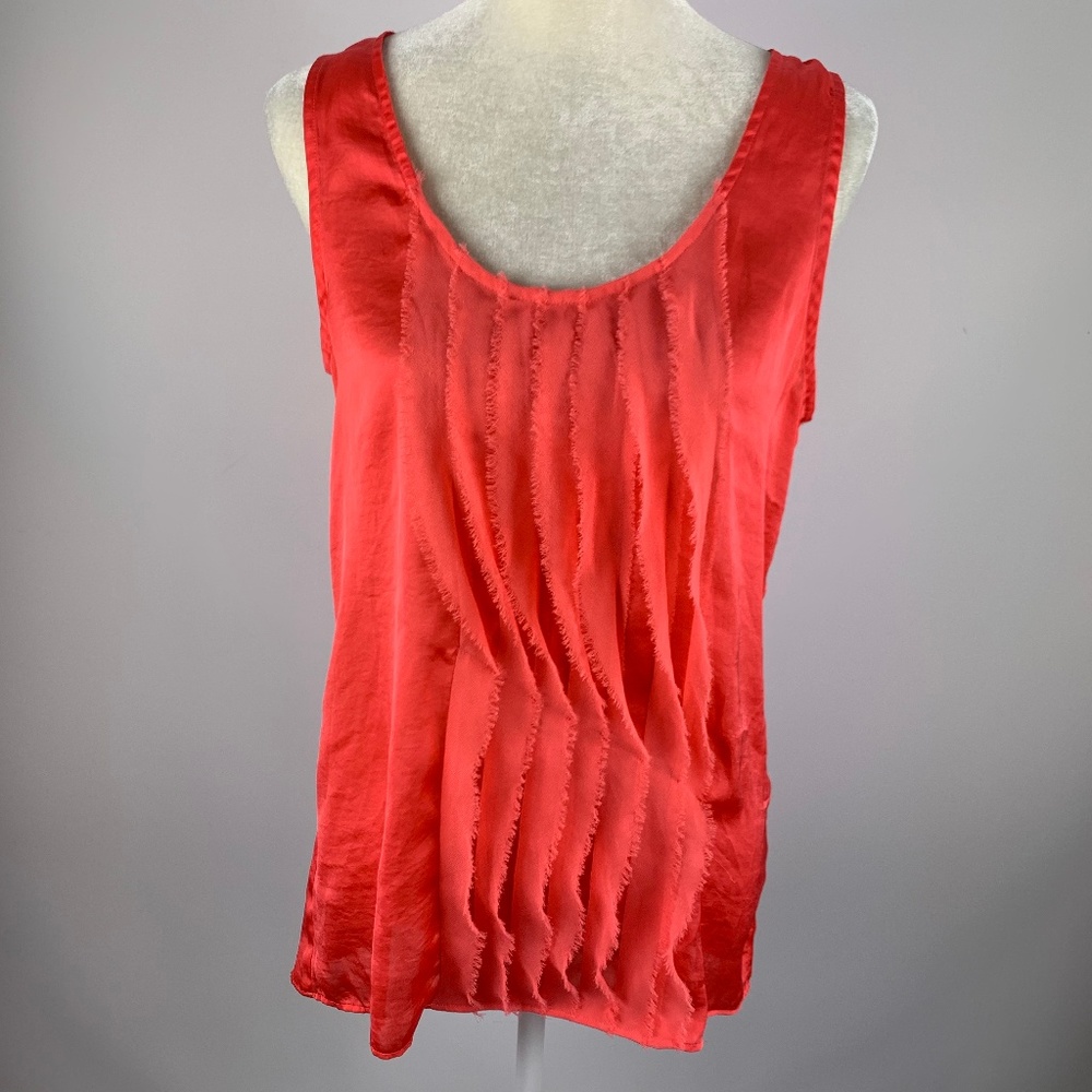 GAP Medium Tank Coral Blouse Light Raw Hem Ruffle